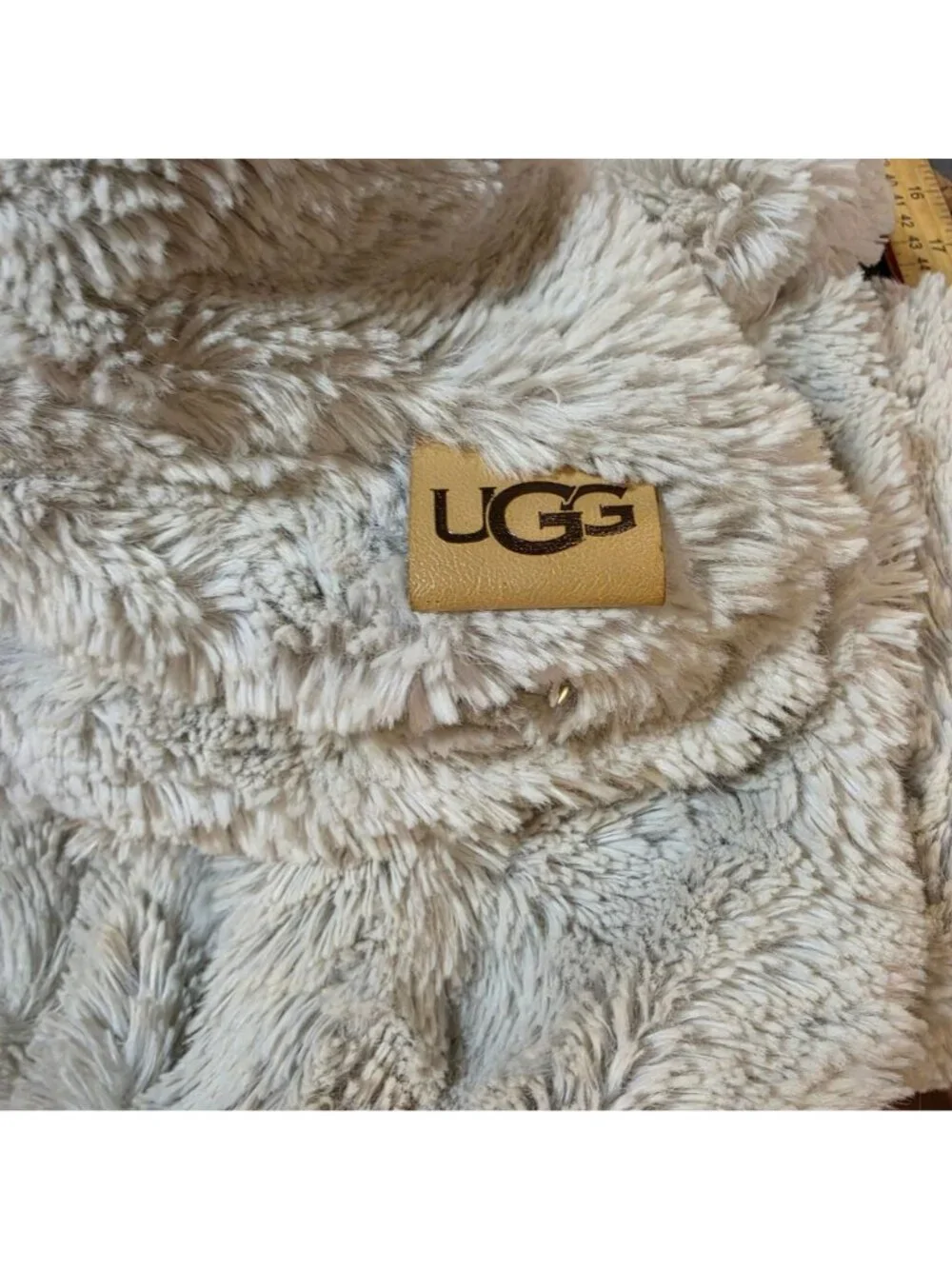 UGG Australia Faux Fur Pillow Cover 27